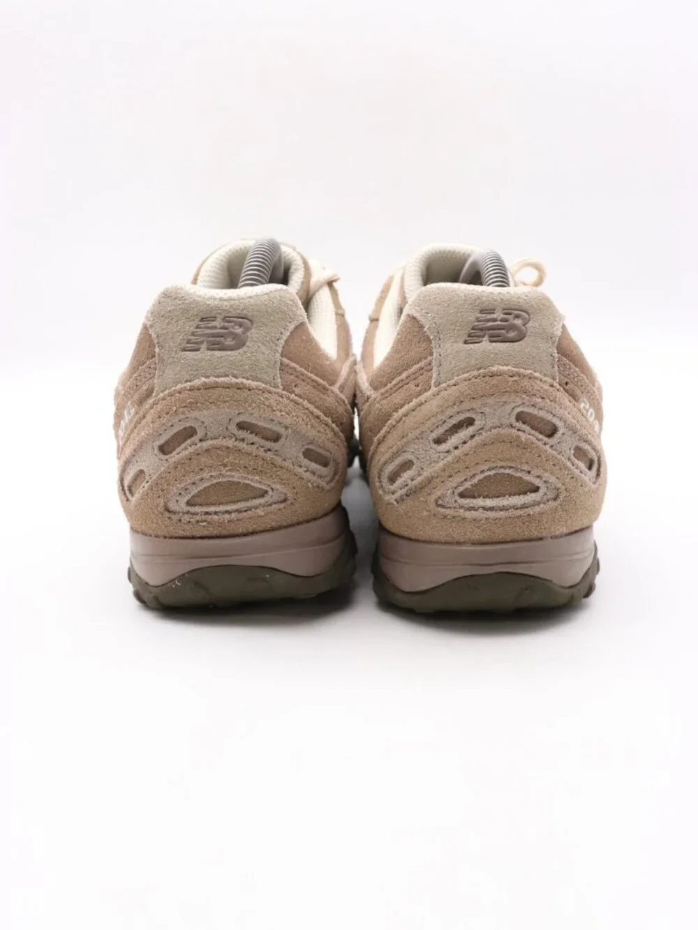 New Balance 204L Men's Size 9.5 D Mushroom Arid Stone Sneakers U204LMMA
